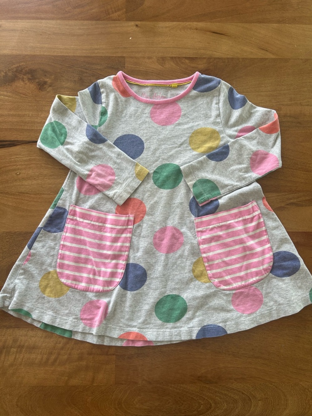 Mini Boden Gray Tunic/Dress with Pink, Yellow and Blue Polka Dots Size 5-6Y